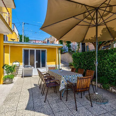 Komfortables Nur 200 Meter Zum Mit 2 Balkone, Meerblick, Grill Lejlighed Crikvenica