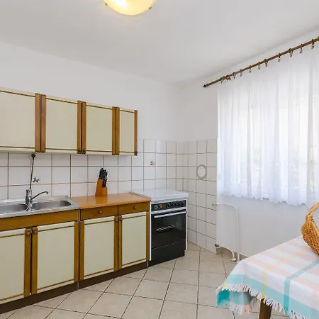 Komfortables Nur 200 Meter Zum Mit 2 Balkone, Meerblick, Grill *