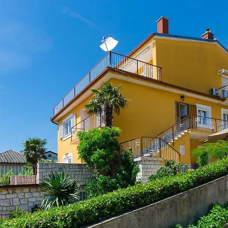 Komfortables Nur 200 Meter Zum Mit 2 Balkone, Meerblick, Grill Lejlighed *